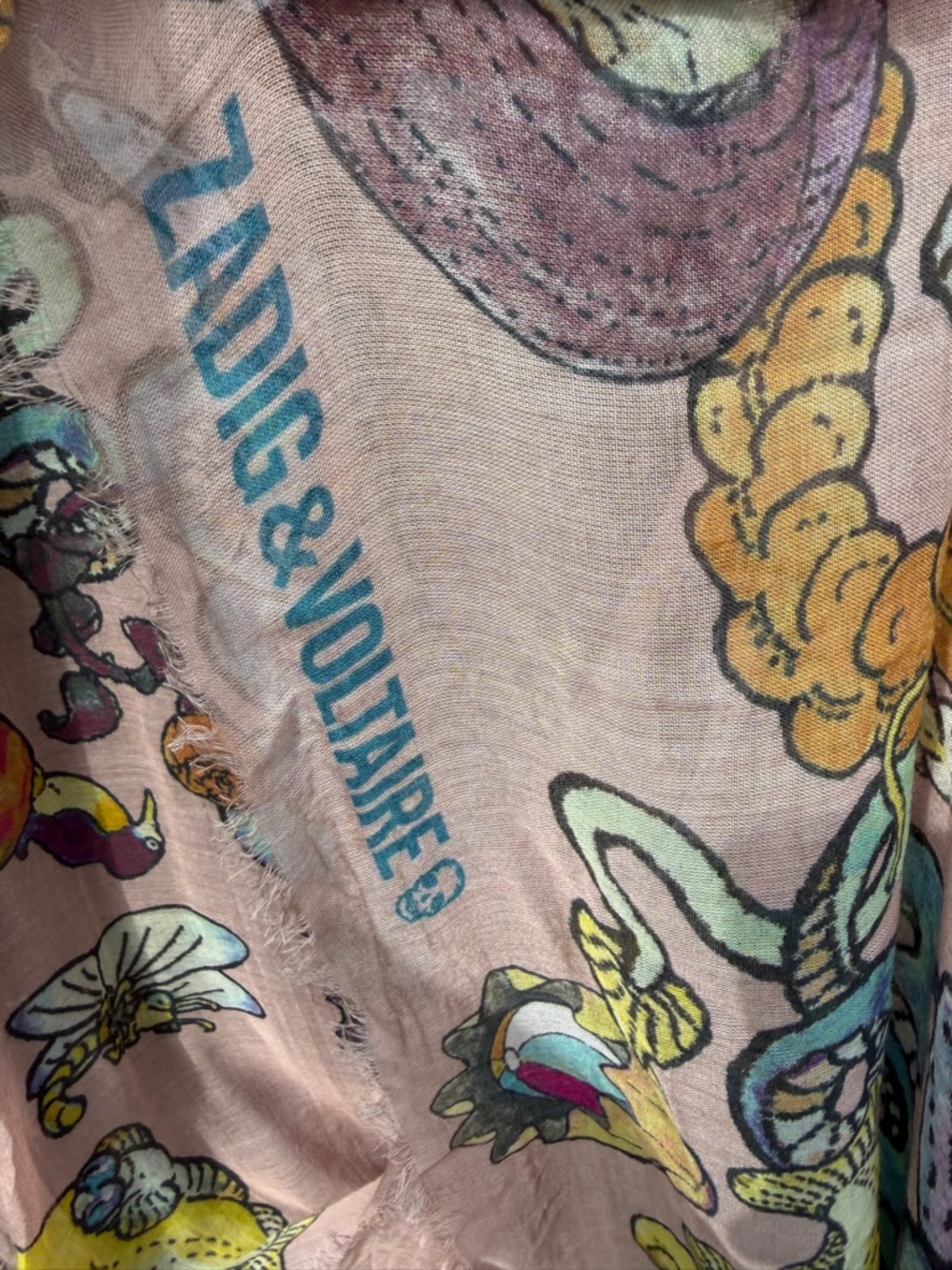 Zadig & Voltaire Kerry compo Skull Scarf in blush - Picture 4 of 8